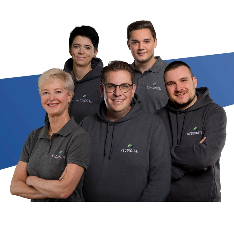 Foto des Vertriebsteams: Beatrice Jacobus, Camillo Pfeil, Stefan Wirtz, Ulf Ackerschott, Benjamin Maissl, Mirko Bentz